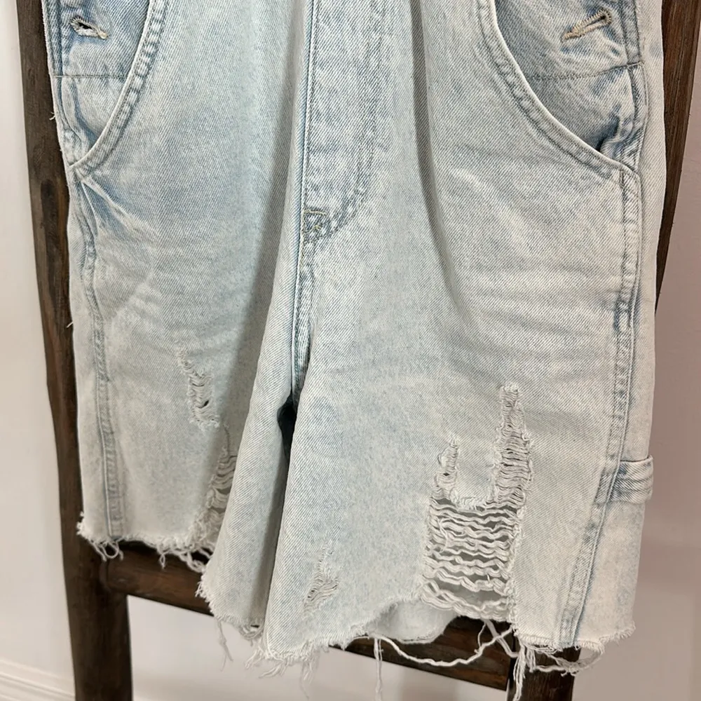 NWOT  light wash denim blue boho high rise 90’s overall Shorts size XS - Image 7
