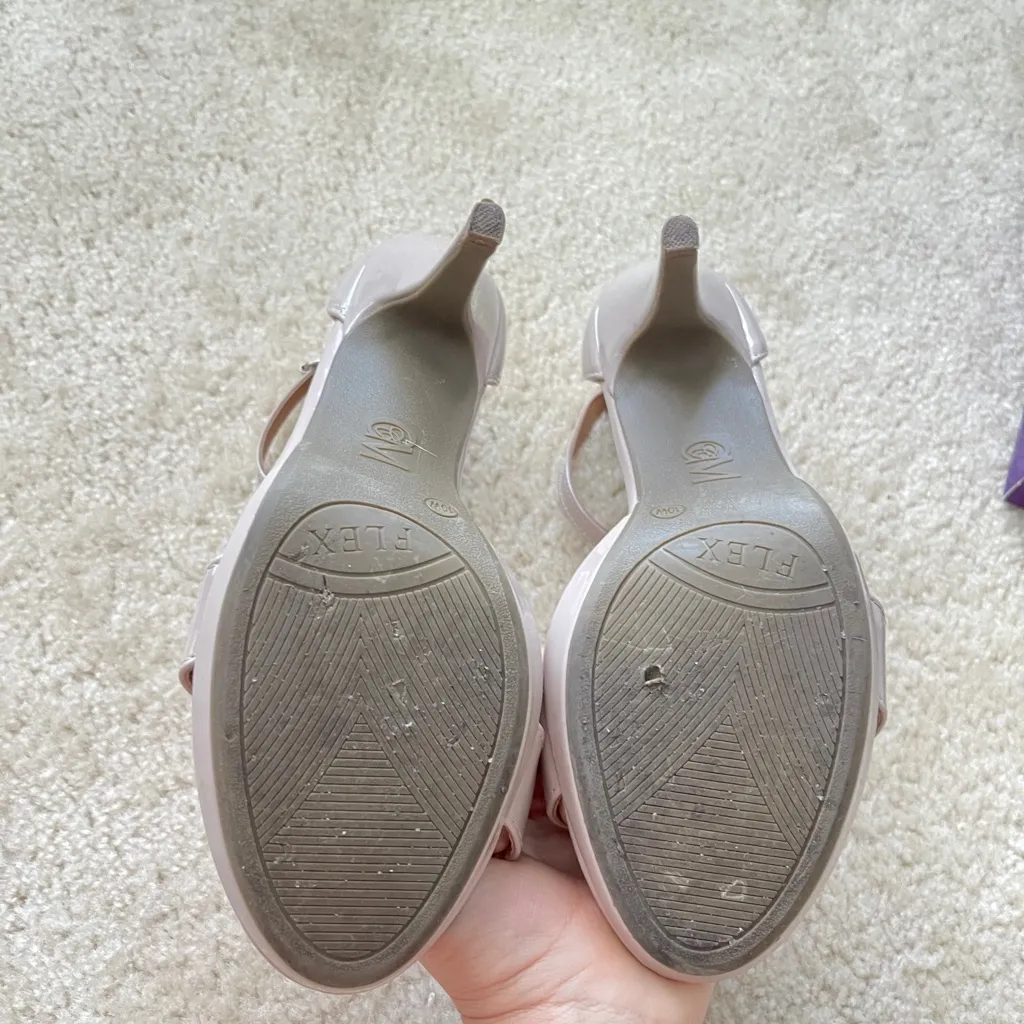 Elegant Women's Strappy Heels - Image 11