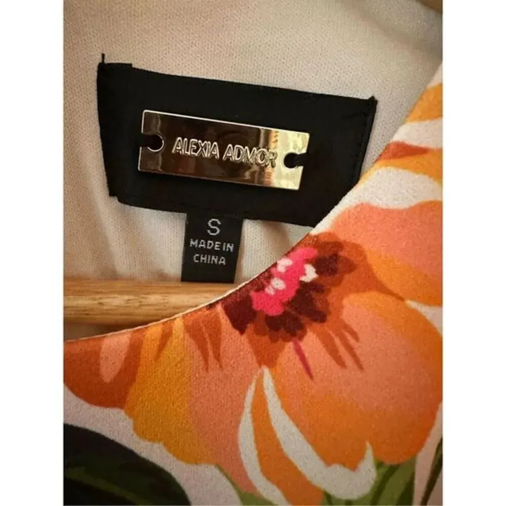 ALEXIA ADMOR Floral Short Sleeve Cocktail‎ Dress Surplice Top - Image 3