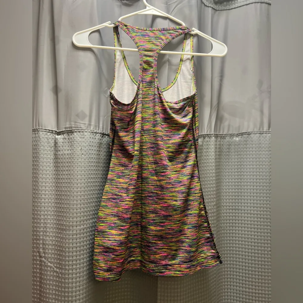 Xersion Womens Tank Top Shirt colorful 
Size XS Fitted Racer Back Tank - Image 4