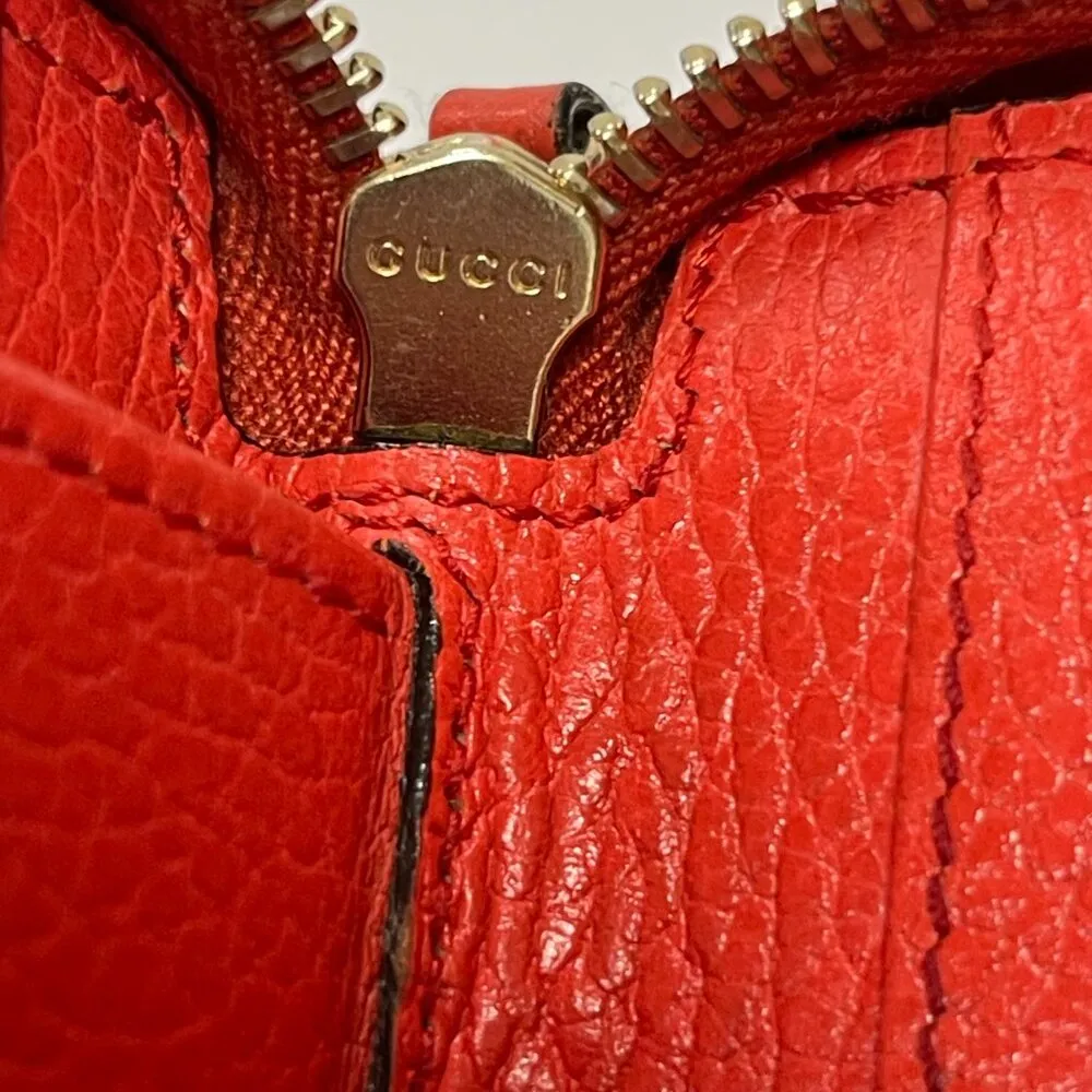 GUCCI Red  Leather Zip Around Wallet - Preowned - Image 9