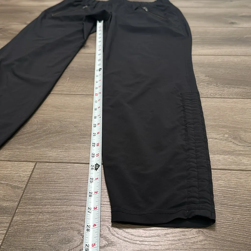 Athleta Aspire‎ Cinch Leg Black Stretch Featherweight Active Pants Size 2 - Image 11