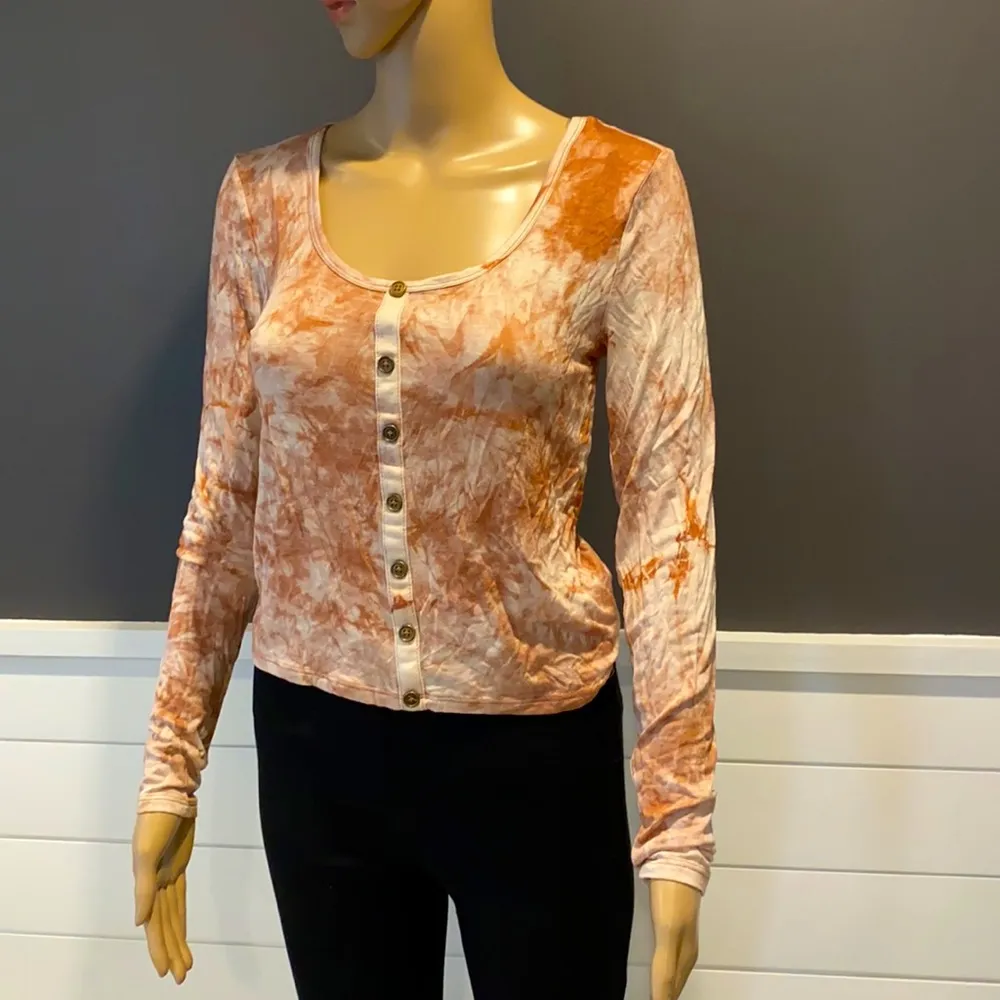 BEAUTIFUL TIE DYE LONG SLEEVE - Image 2