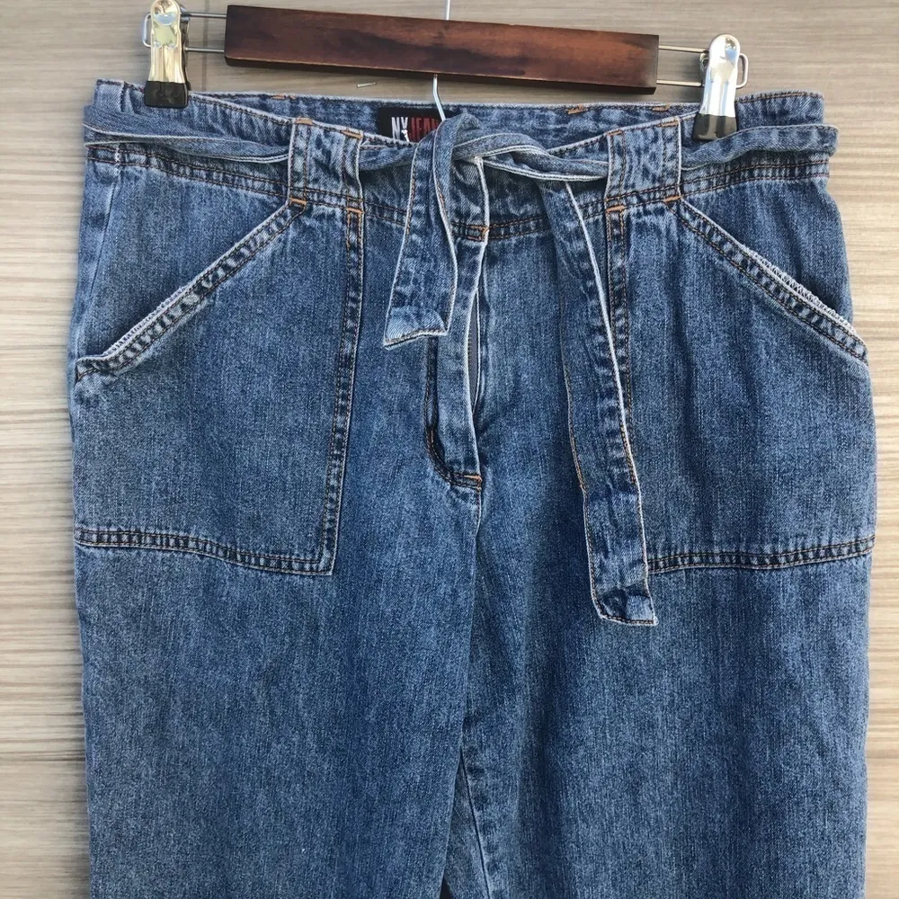 Paperbag Style jeans Size 8 NY&Co Blue - Image 3