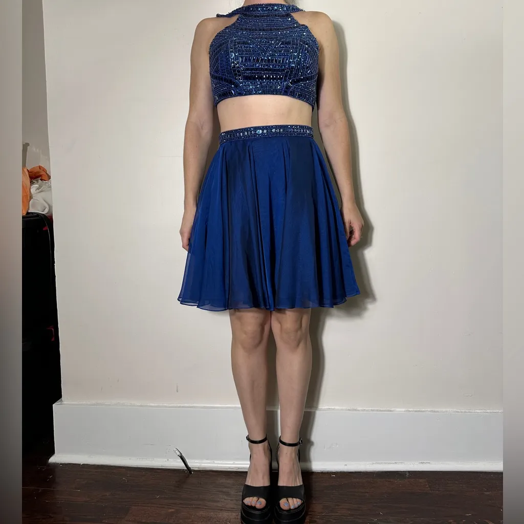 SHERRI HILL 50692 Bejewelled Blue Top and Skirt Size 2 - Image 3