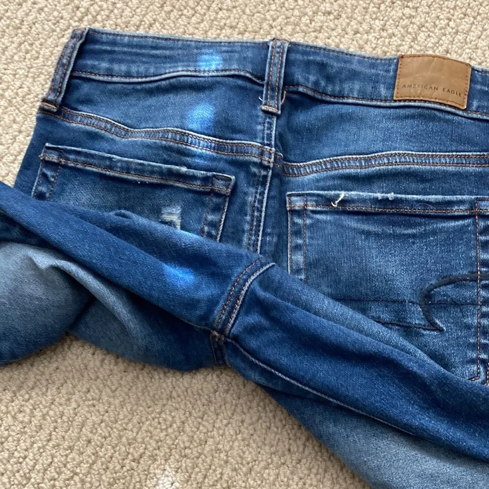American Eagle Hi-Rise Jegging Jeans Size 2 Short Medium Wash Slim Like New - Image 11