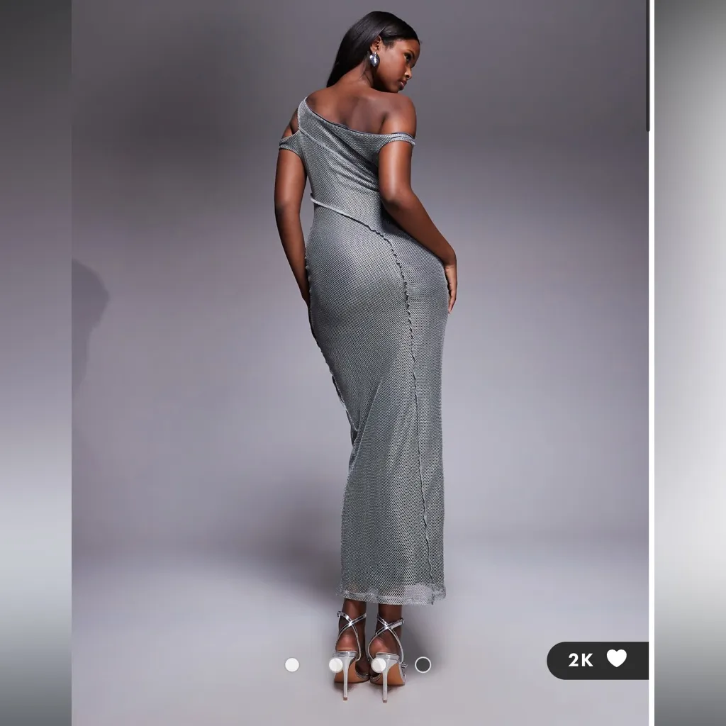 ASOS DESIGN off the shoulder textured maxi dress with seam detailing in silver - Image 4