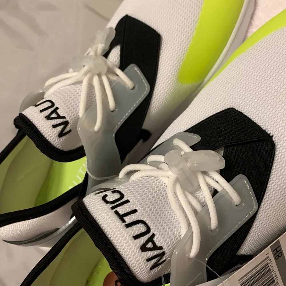 Nautica Womens Ambrea Active Workout Trainers Slip-On Sneakers Shoes Green White - Image 7