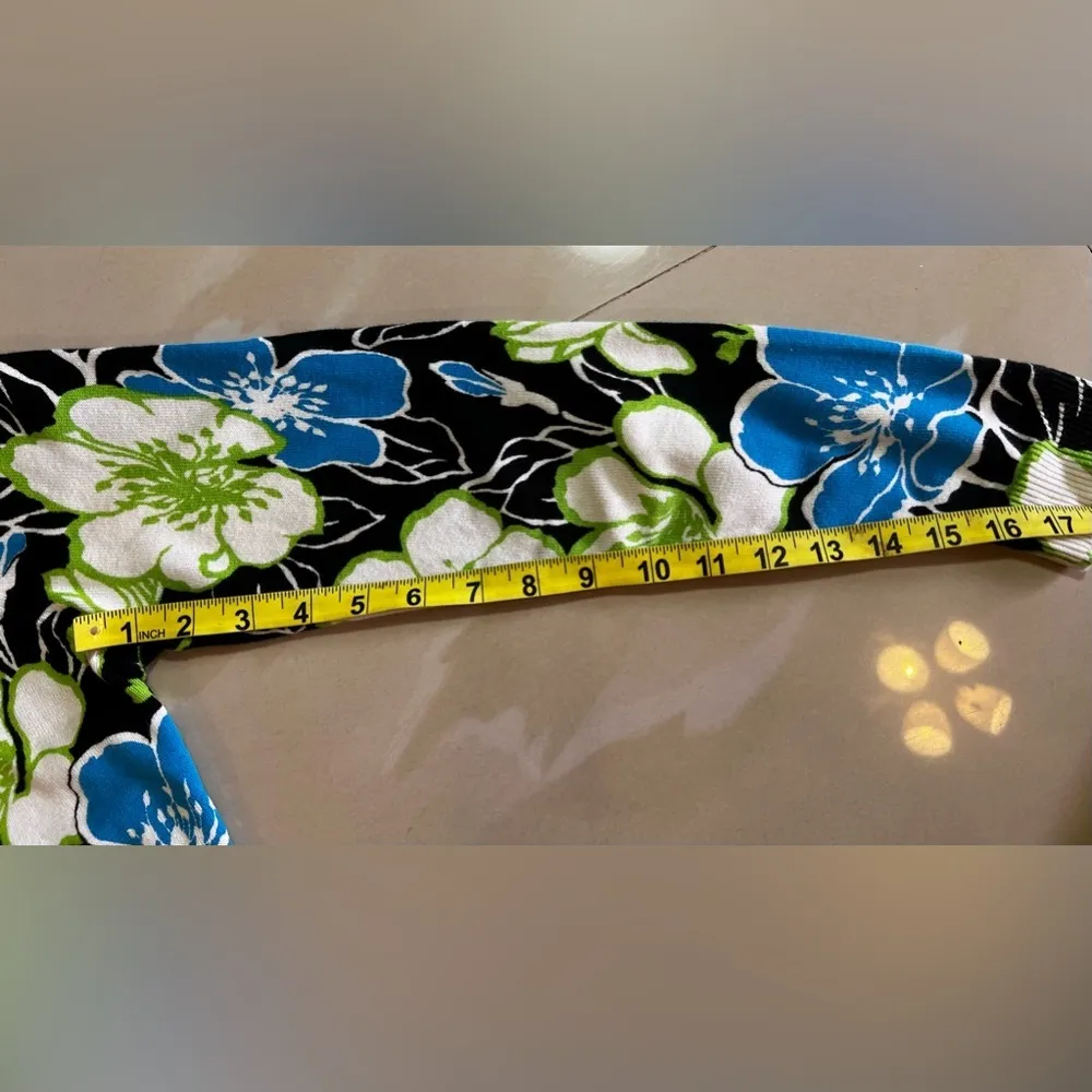 𝅺Rafaela floral multicolor sweater/ top‎ button down Cardigan size P/M - Image 11