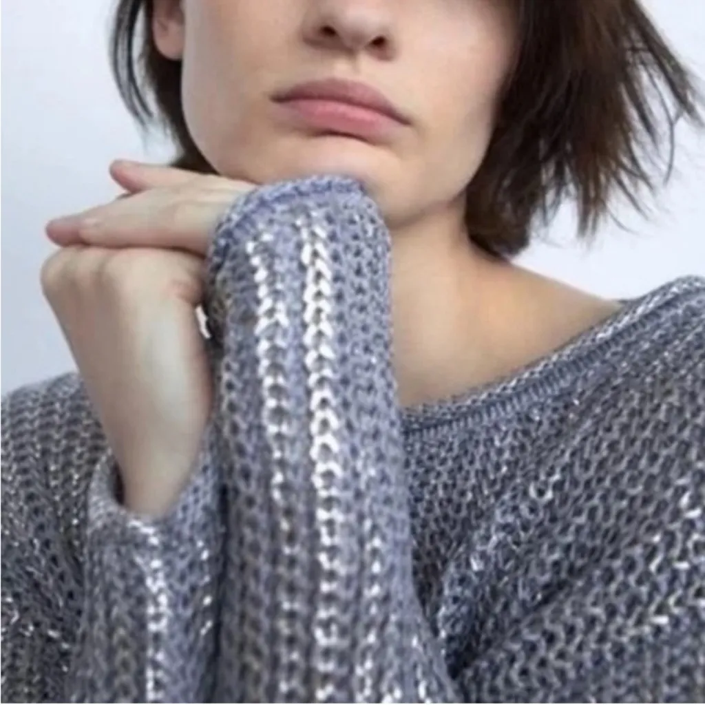 ZARA  Blue and Silver Metallic Cropped Sweater - Image 5