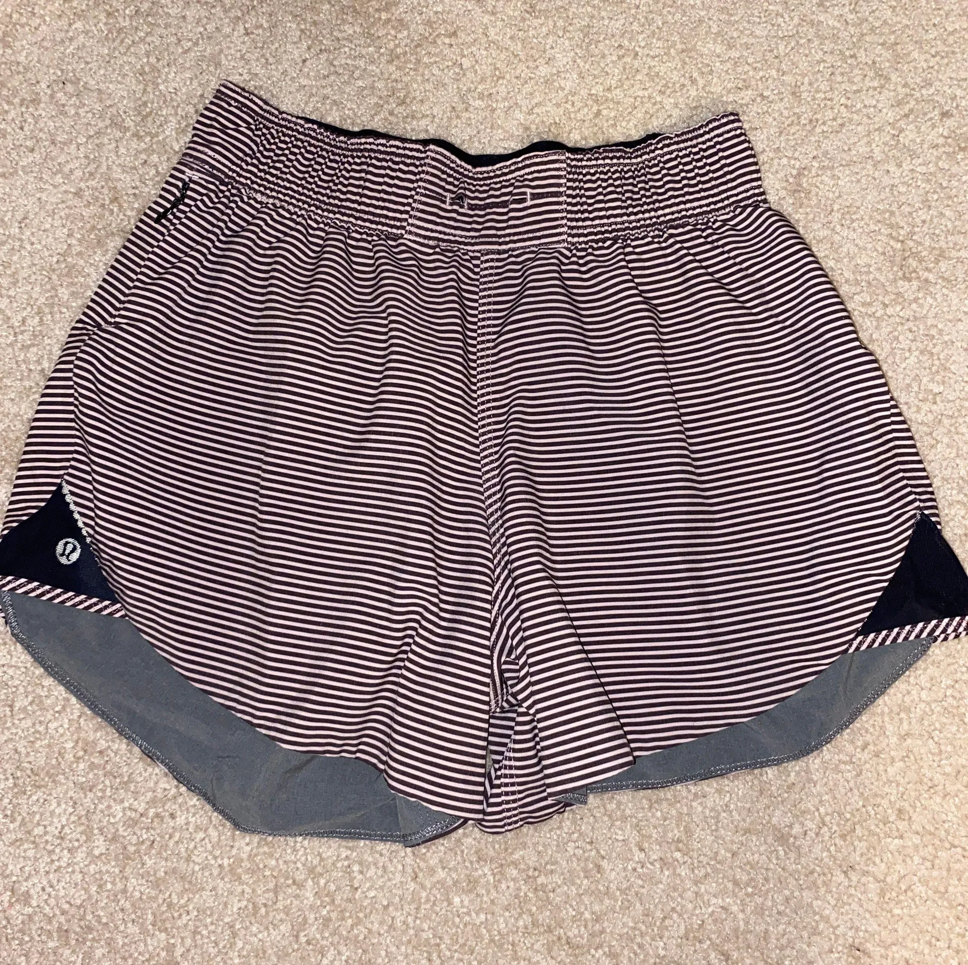 Lululemon Reversible Shorts - Image 3