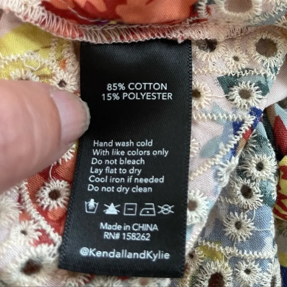 Kendall + Kylie Anglaise Maxi Ruffle Dress In Collage Floral Size 6 - Image 5