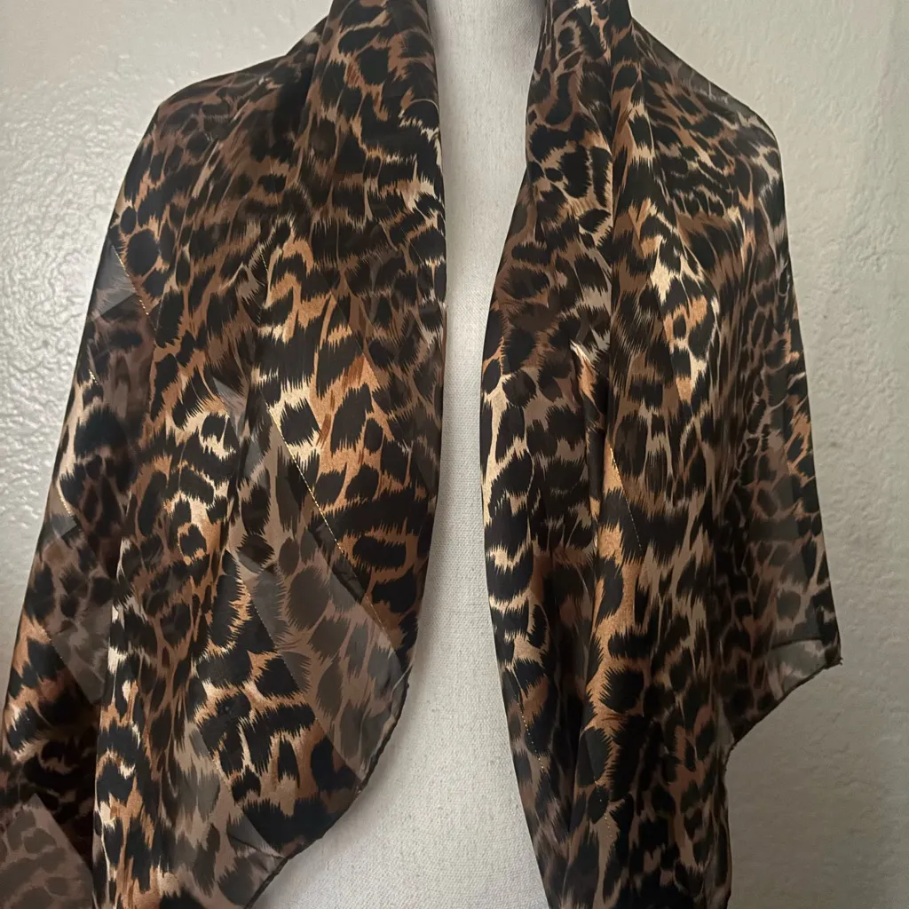 Xhilaration Leopard Print Scarf - Image 5