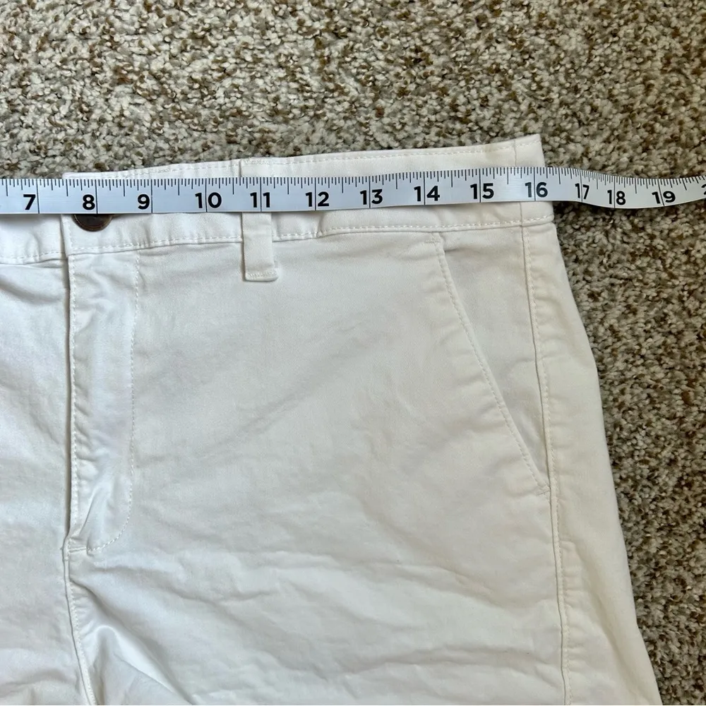 🦋 A New Day White Stretch Shorts Size 12 - Image 4