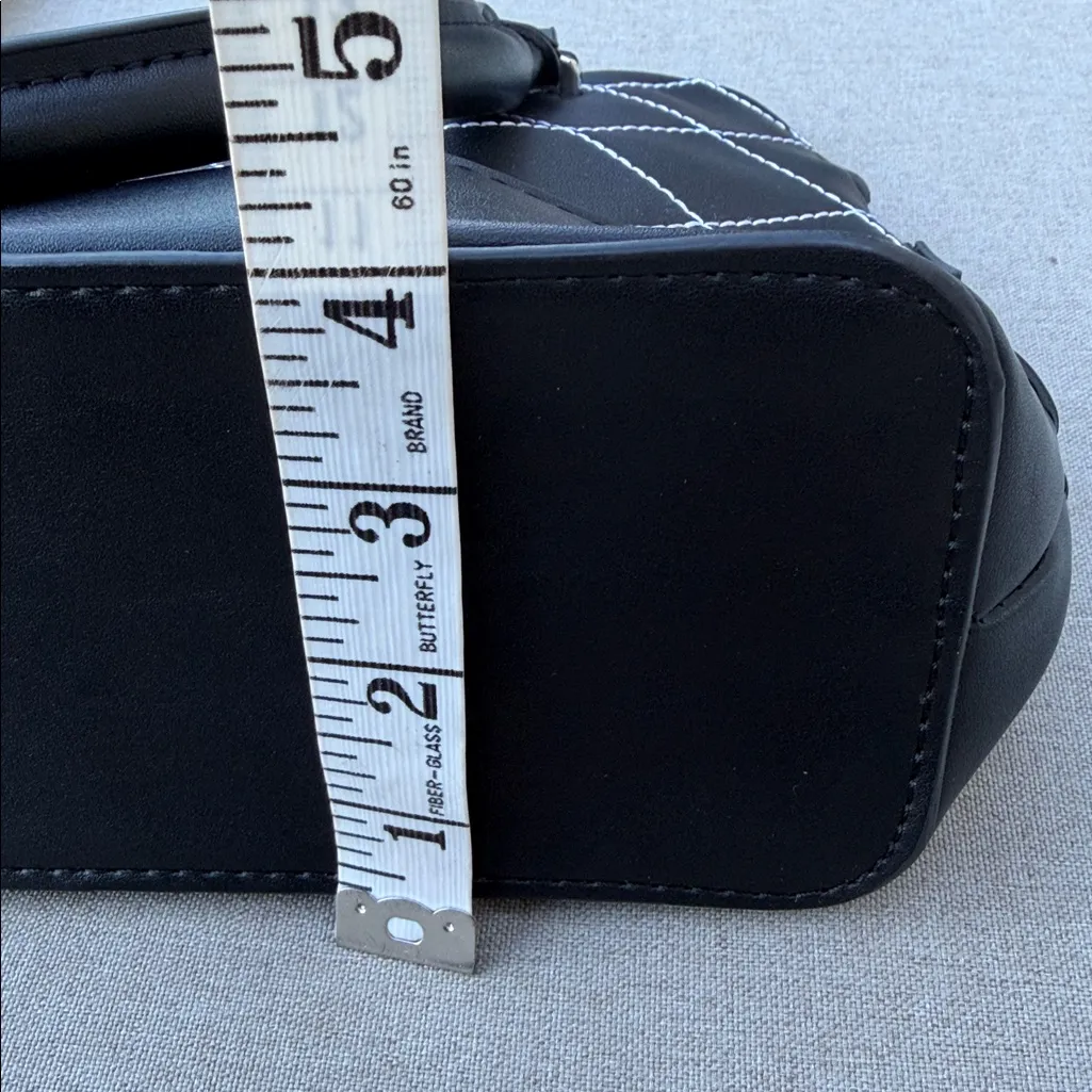 Steve Madden Black & White Satchel purse - Image 7