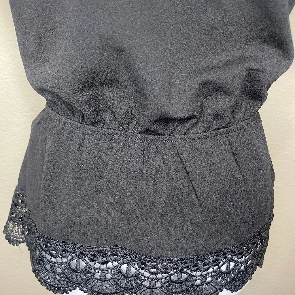 Black Peplum Lace Hem Pleated Short Sleeve Blouse Sz Medium Feminine - Image 5