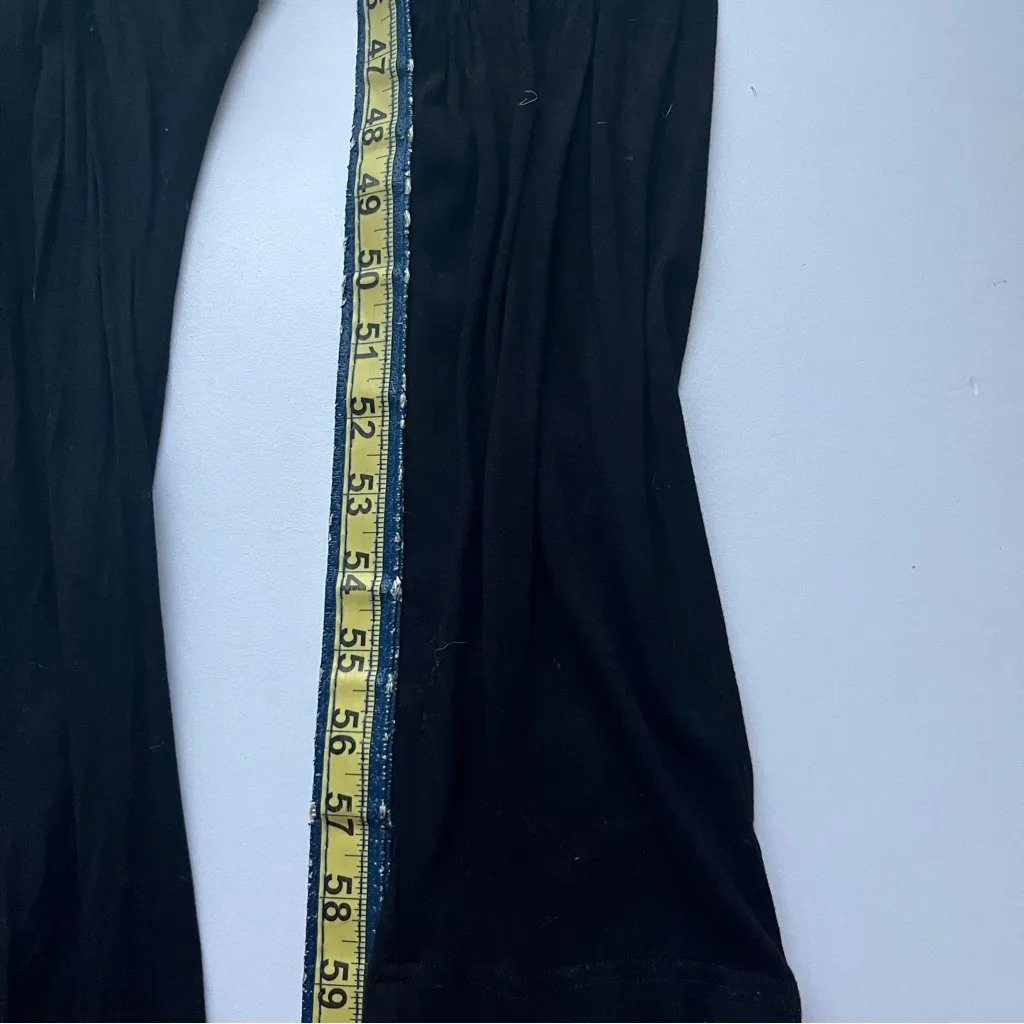 Sophisticated Black Sleeveless Jumpsuit - Image 11