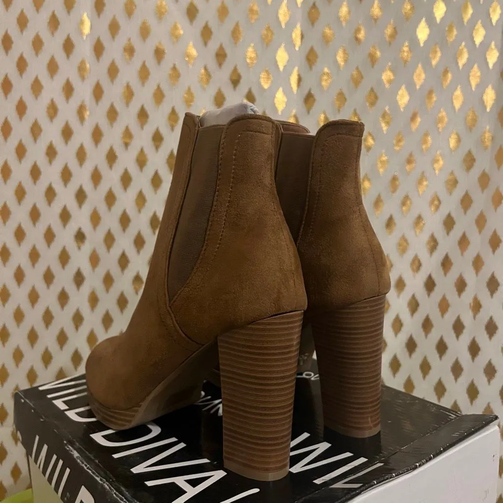 Platform heel boots camel size 8.5 Tan - Image 2