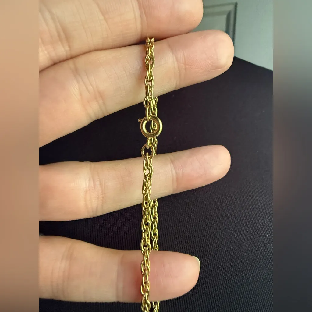 Vintage floral round cameo long gold chain necklace - Image 10