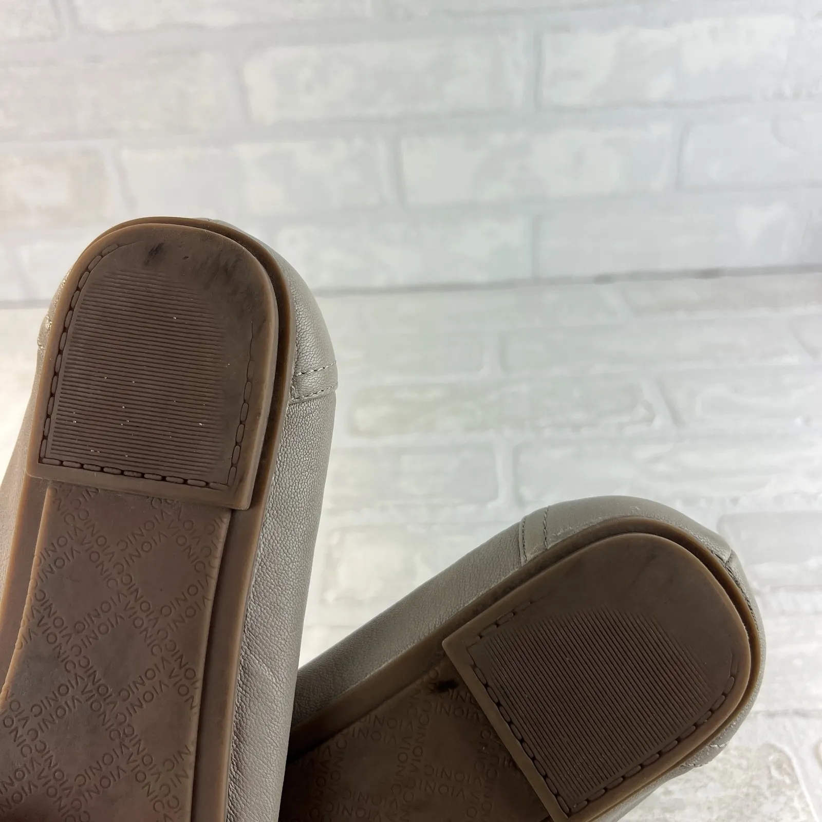 VIONIC Ballet Flats Women 9 Wide Caroll Beige Buttery Soft Leather Shoes Comfort - Image 11