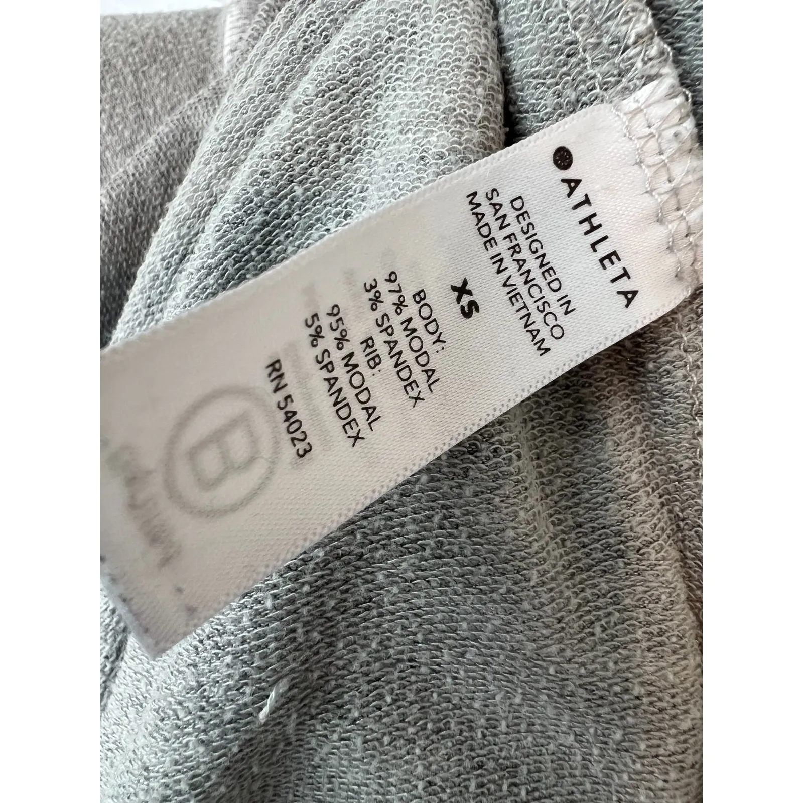 Athleta Pranayama Wrap Cover Up Cardigan Sweater XS Extra Small 777944 Yoga Gray - Image 6