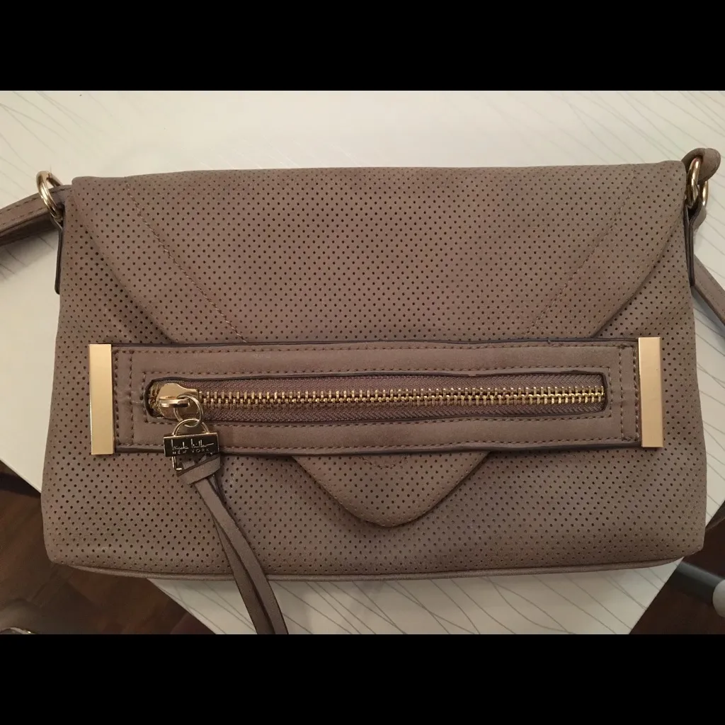 NWOT Nicole Miller Crossbody bag - Image 2