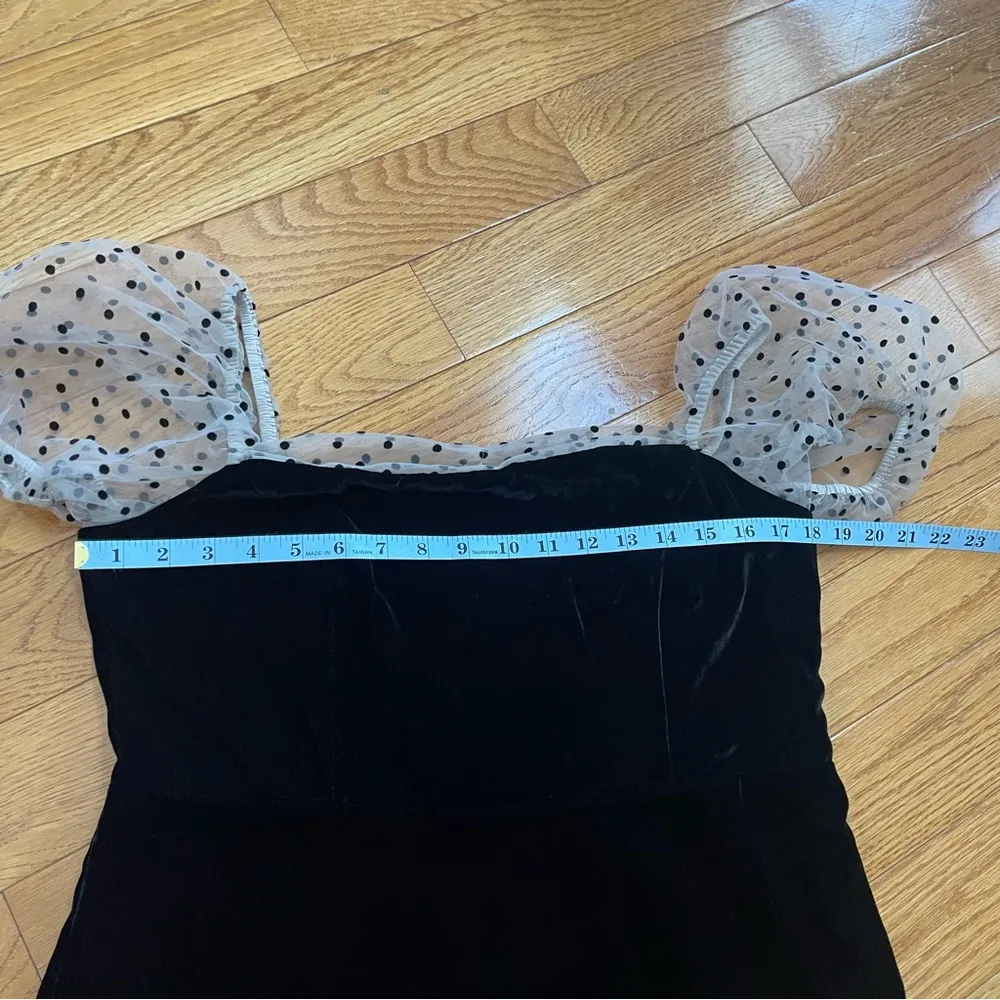 Camila Coelho Heirloom Velvet Tulle Puff Sleeve Flocked Dot Dress in Black Sz L - Image 11