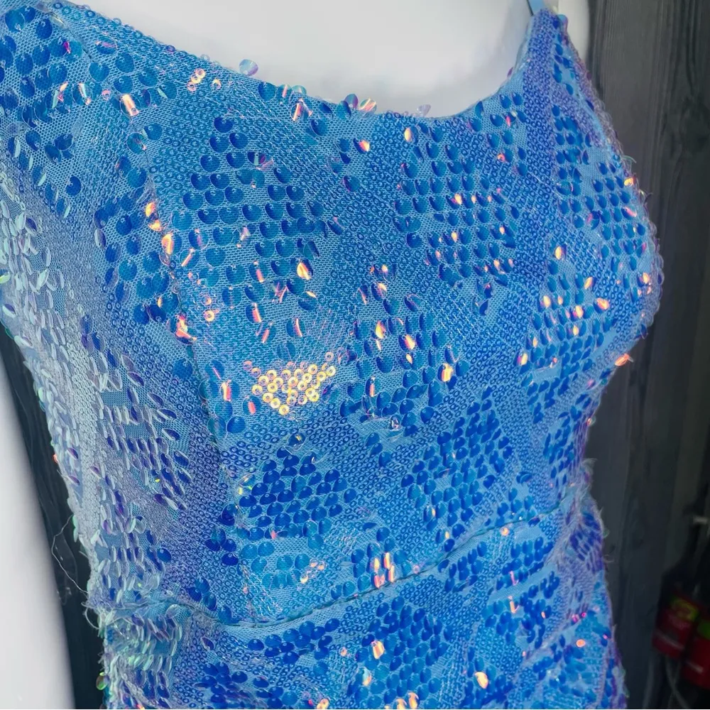 M by MNK nwt color shifting sequin dress eras tour style dress roughing lg y2k Blue - Image 3