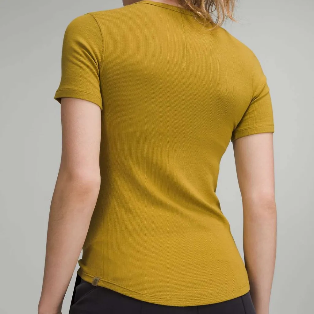 Lululemon Hold Tight Short Sleeve Shirt - Auric Gold - Image 2