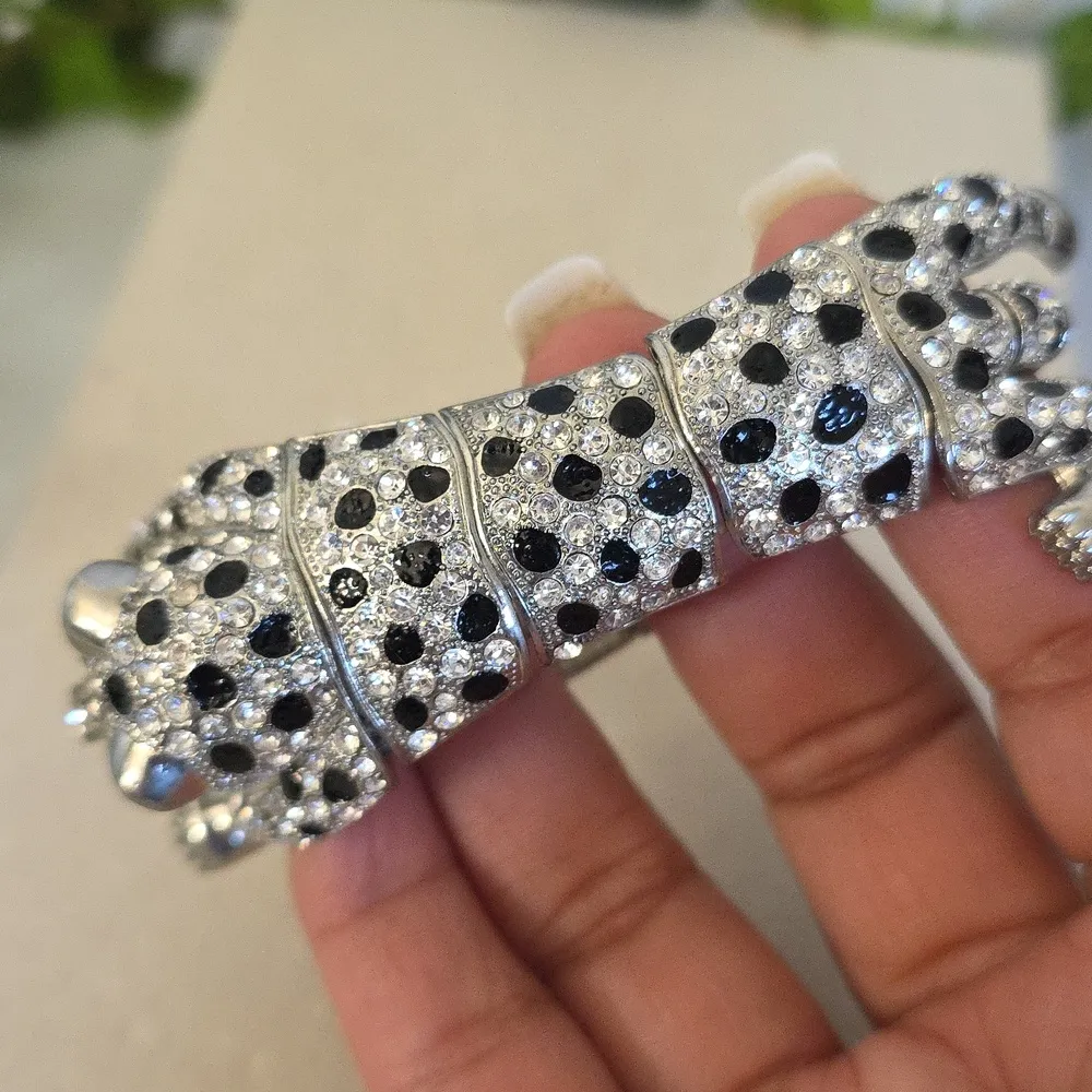 Vintage Silver with Black Enamel Leopard Stretch Articulated Bracelet - Image 3