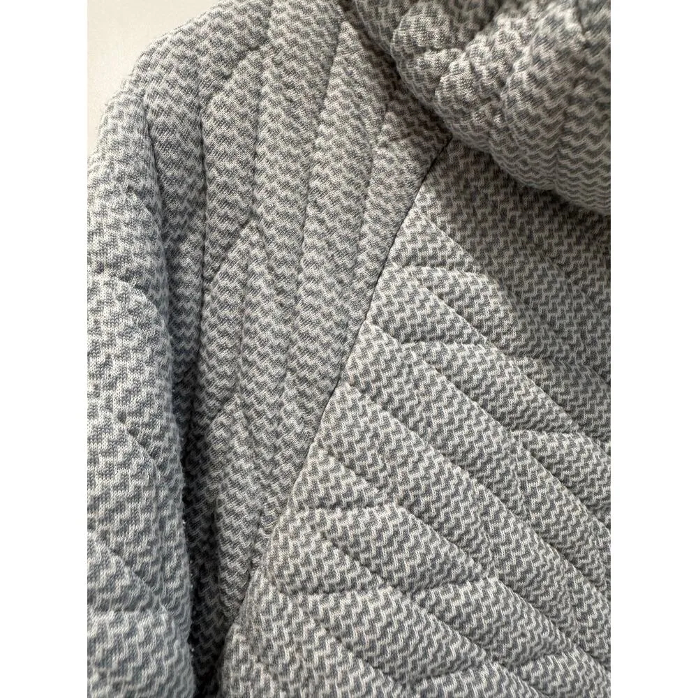 Gap Fit Hoodie Jaquard Print funnel neckline Size Medium Grey White Athletic - Image 6