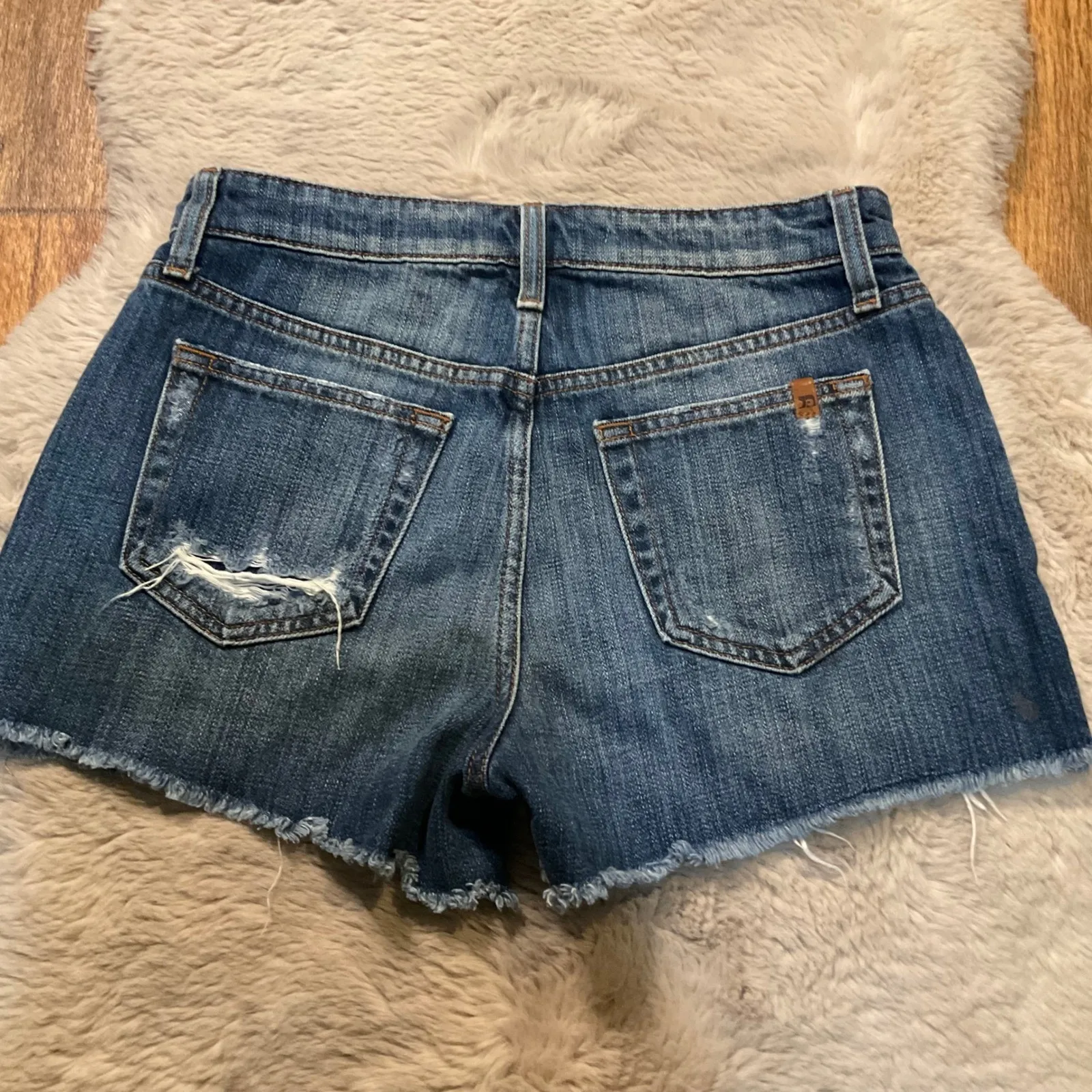 Joes Jeans Denim Shorts Size 25 Dark Wash Distressed Womens 3" Inseam‎ - Image 6