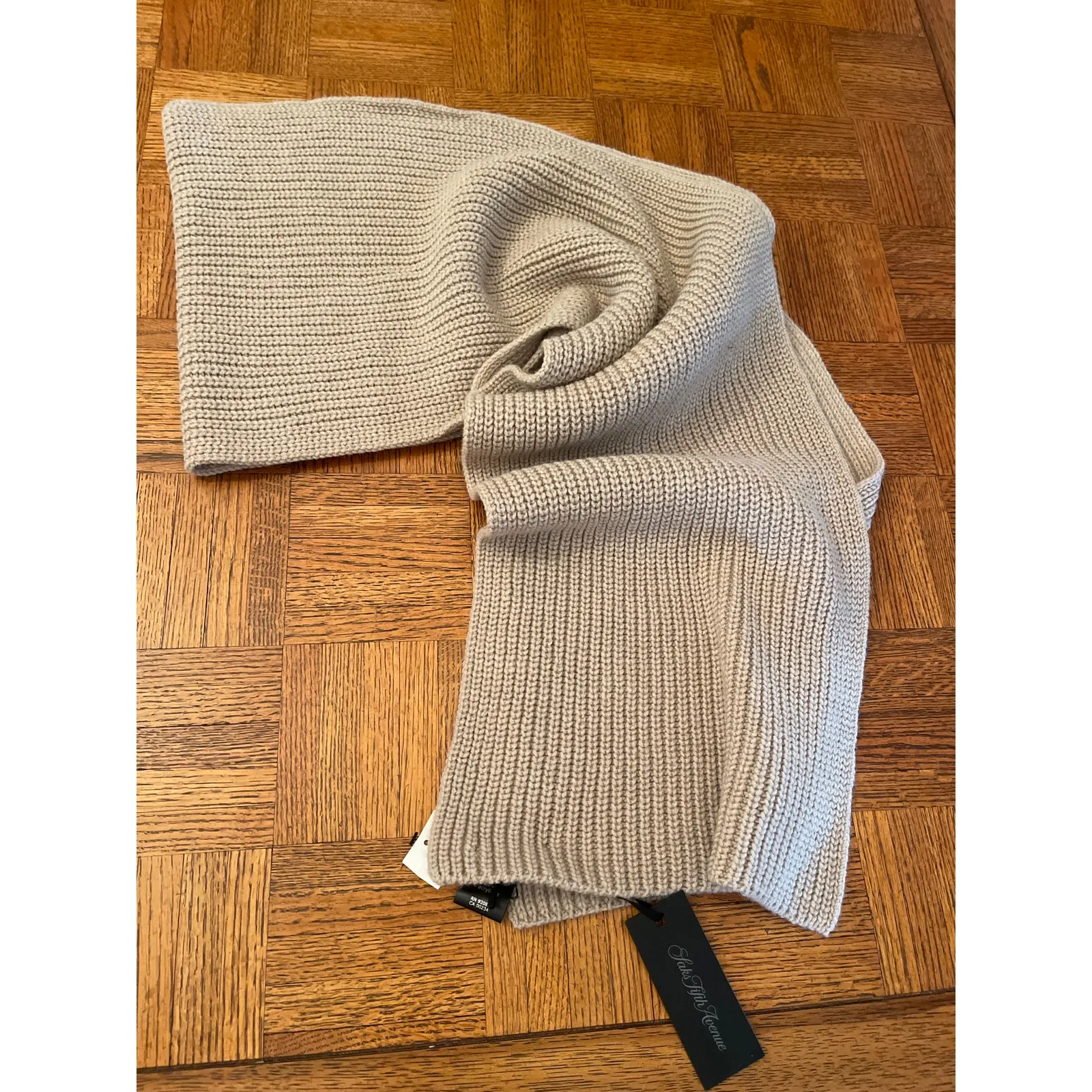 Saks Fifth Avenue collection ribbed knit wall blend scarf - Image 2