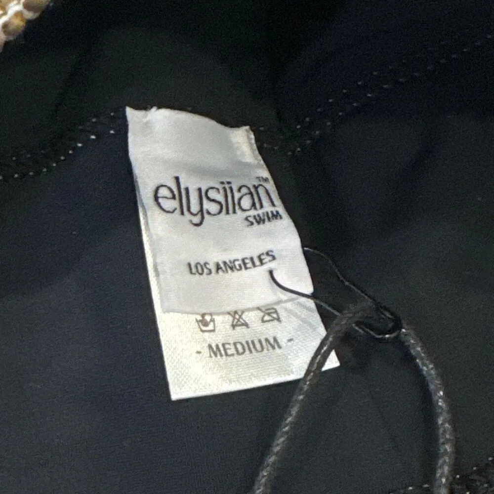 Elysiian NWT  bikini top size medium - Image 2