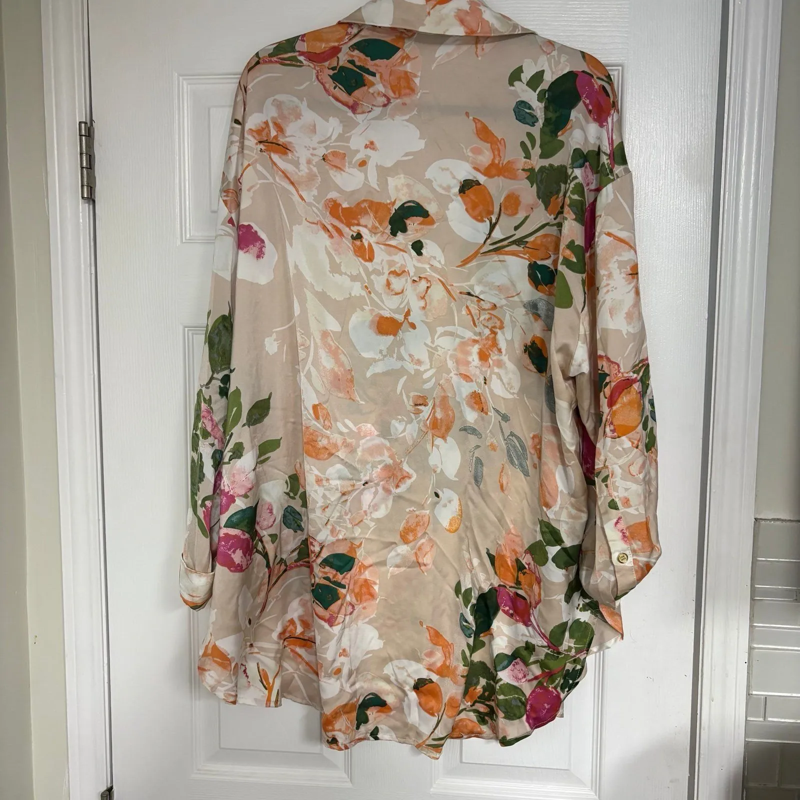 The Refinery Tan Floral‎ Button Up Tunic Top Size 3X - Image 2