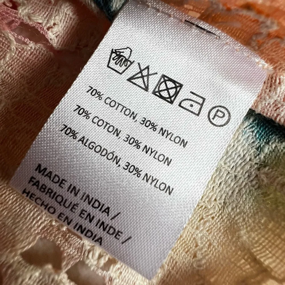 Anthropologie Open Front Wide Sleeve Cropped Floral Lace Shrug - Image 5