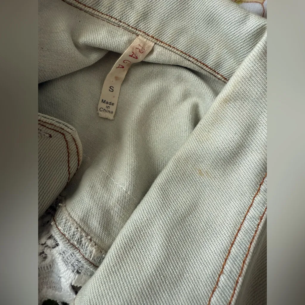 Anthropologie RAGA Light Denim Lace Vest, Size Small - Image 3