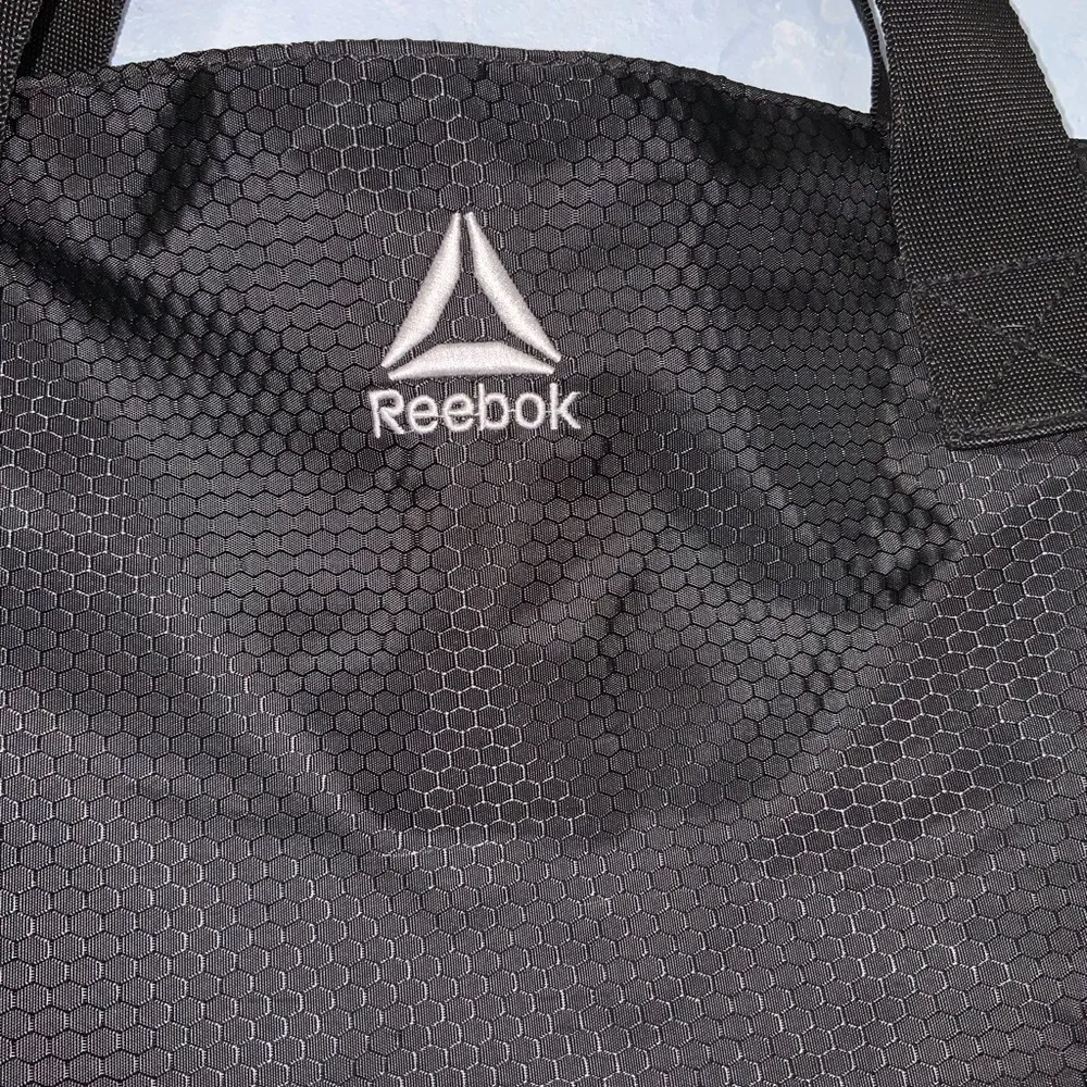 Black Shoulder Gym Bag~Drawstring~Colorful Graphic Logo~Large~20X14X6 - Image 6