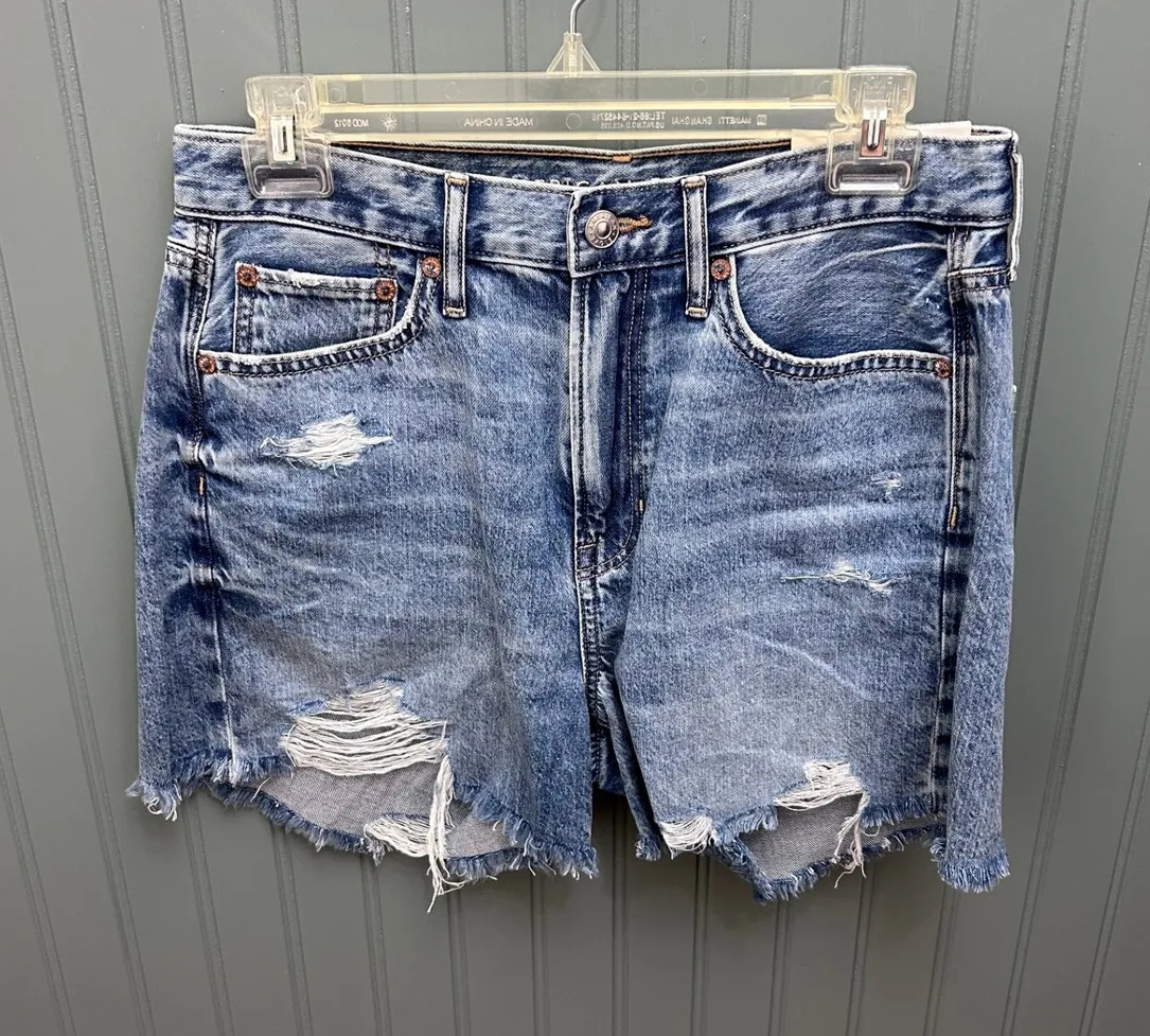 American Eagle 90s Boyfriend New Mid Length Distressed Denim Shorts Size 4 Blue - Image 1