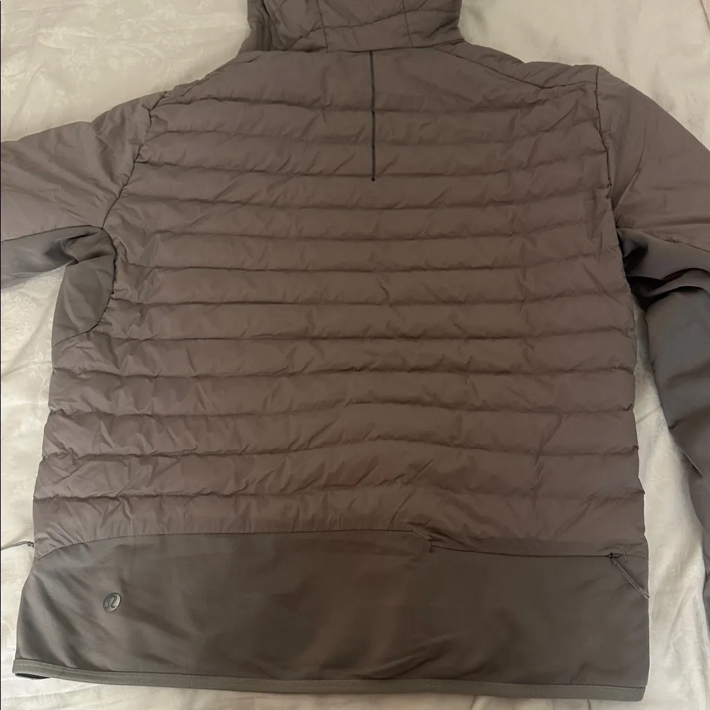 Lululemon Down for it all Gray Hooded Jacket Sz SP - Image 7
