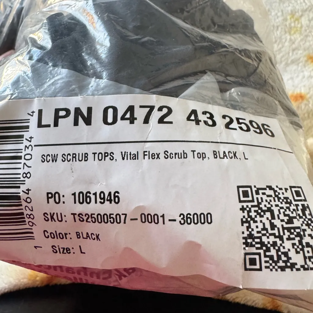 Fabletics Vital Flex 1-Pocket Scrub Top Women’s Large New - Image 5