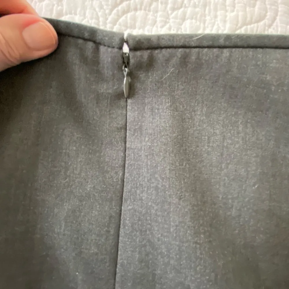 Calvin Klein A-Line Knee-Length Skirt Charcoal Gray Back Zipper Size 12 Petite - Image 9