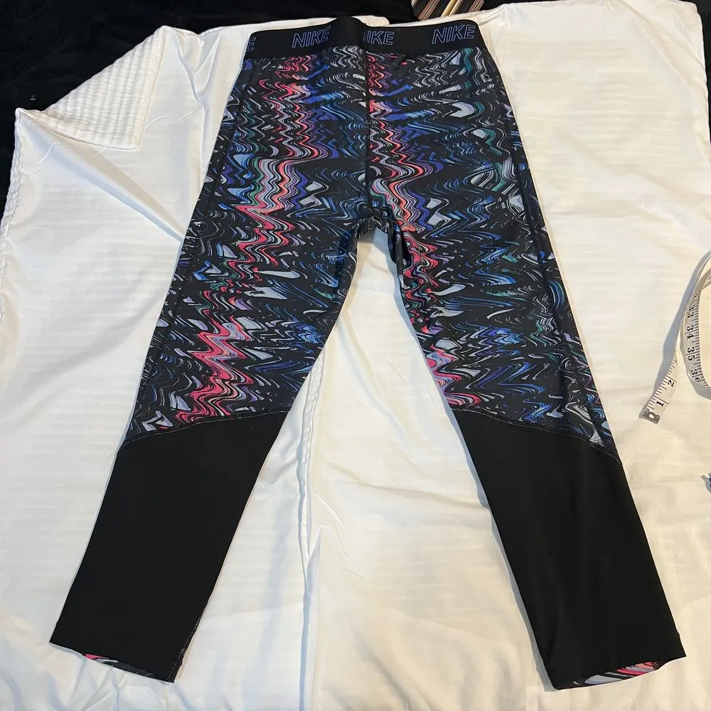 Nike‎ Dri-FIT Wave Pattern Base Layer Athletic Leggings Compression  - Large - Image 4