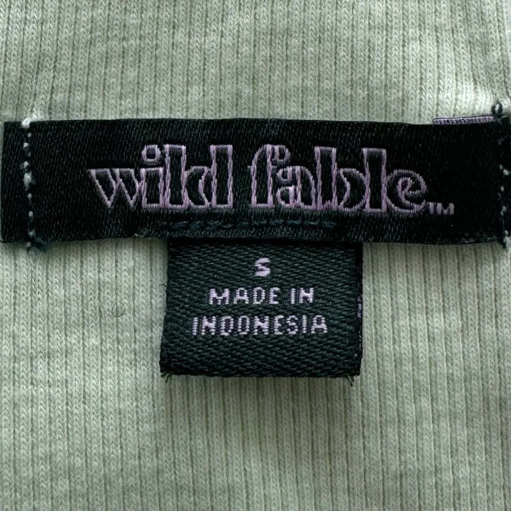 Wild Fable neon green ribbed lace trim long sleeve top, size S crewneck colorful - Image 5