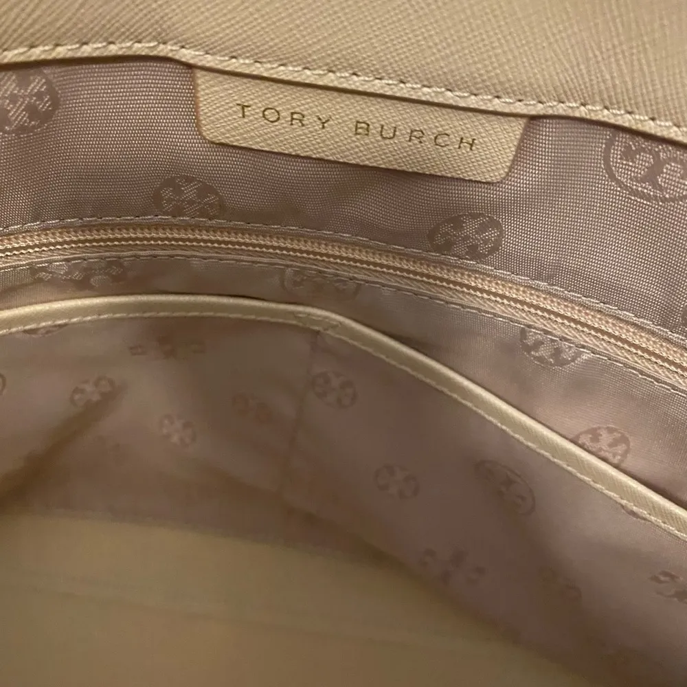 Tory Burch  York buckle tote - Image 12