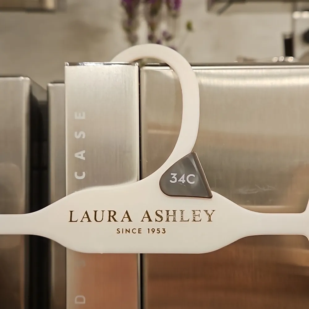 💕LAURA ASHLEY💕 Super Soft Lace Trim Comfort Push Up Bras (2 Pack) 34C NWT - Image 5