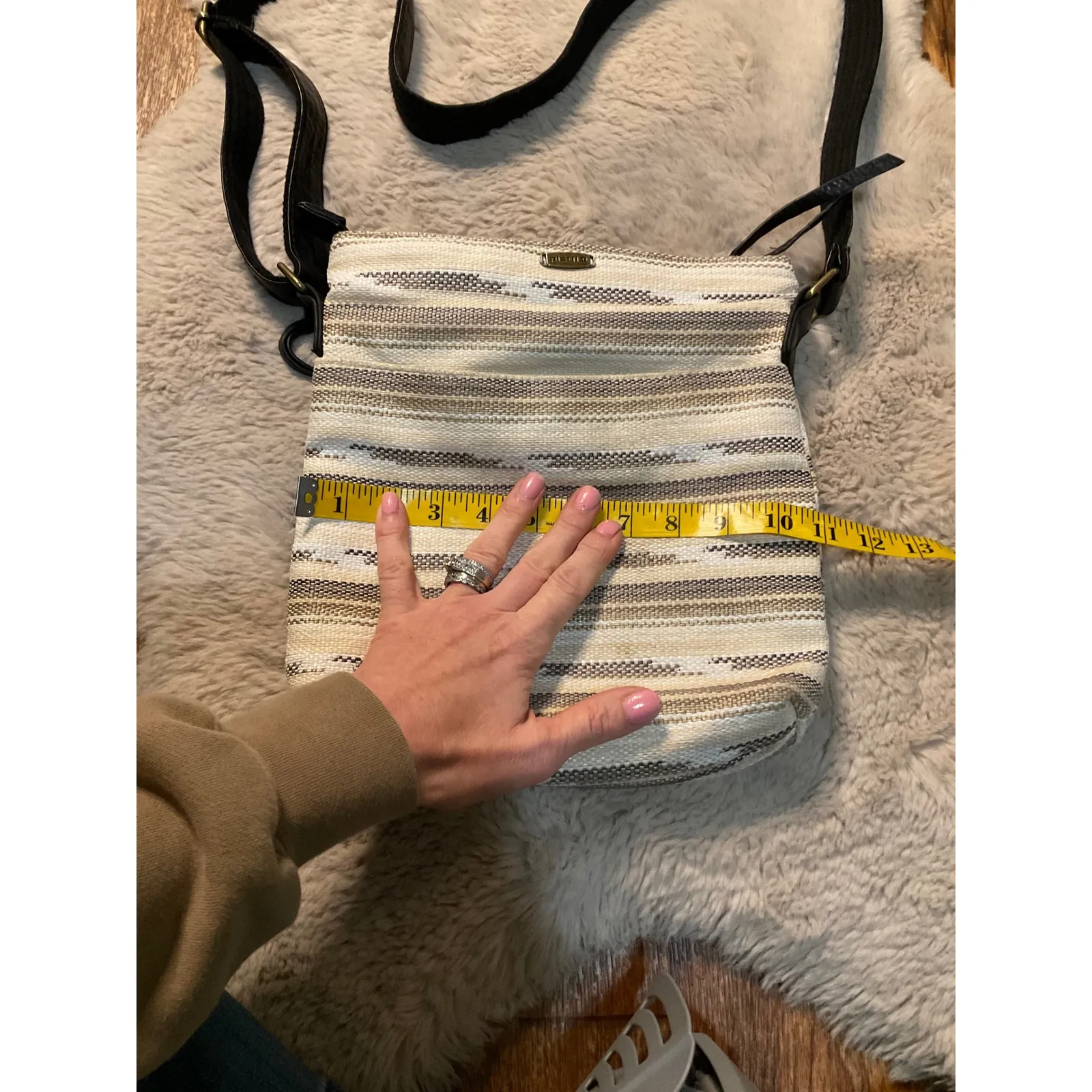 Pistil Gotta‎ Run Crossbody Bag Purse Aztec Printed Pockets - Image 3