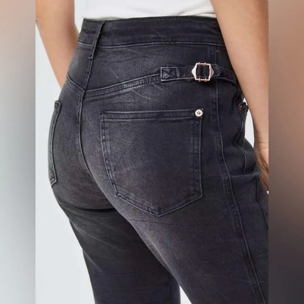 Anthro Pilcro Black Buckled Boyfriend Jeans HighRise Cinch Waist -Size 27 - Image 3