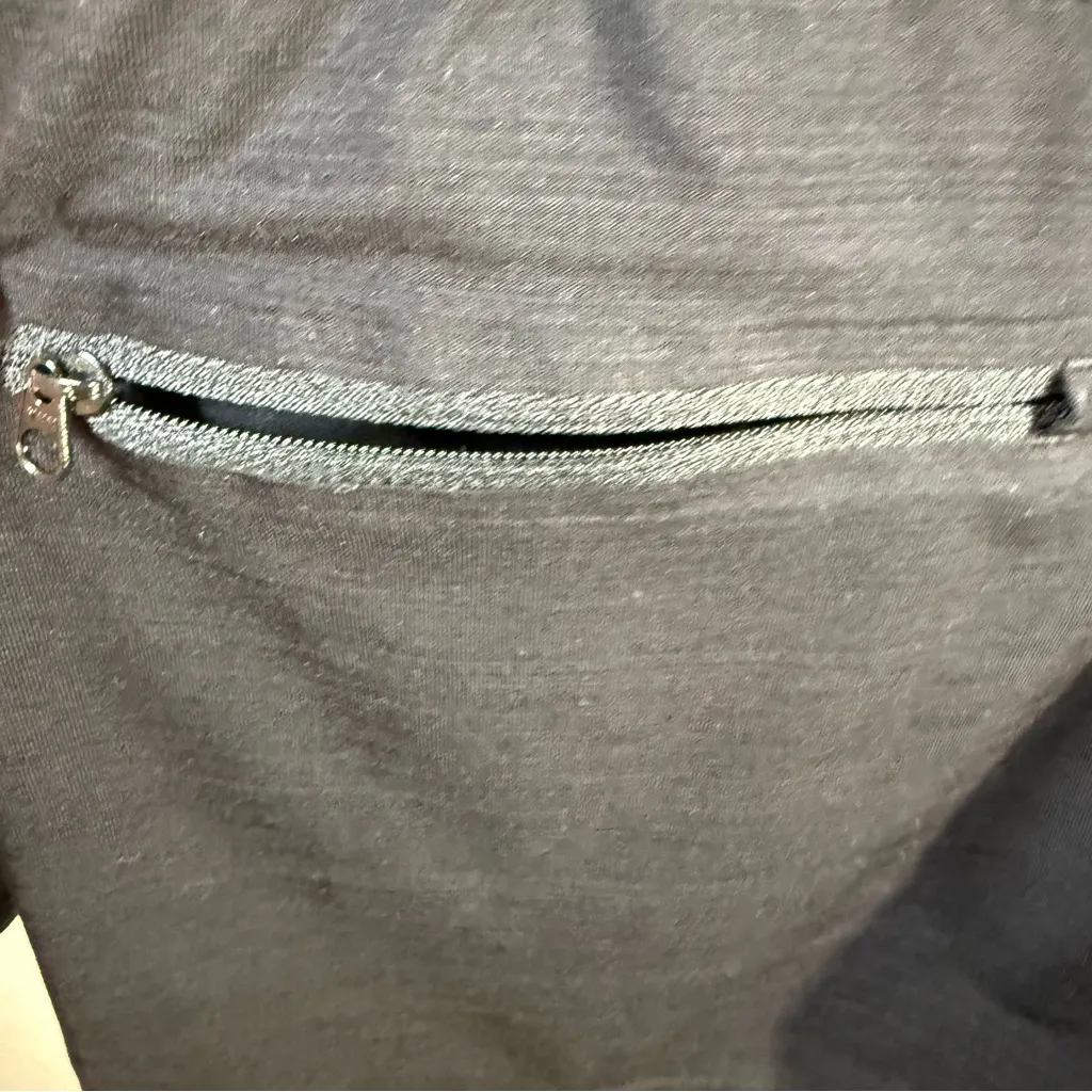 Athleta pacifica wrap front  Black Shirt SZ:XL - Image 5