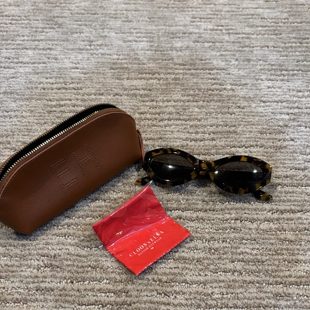 Cloos x Elsa Hoosk Tortoise Shell Women's Sunglasses Orange - Image 6